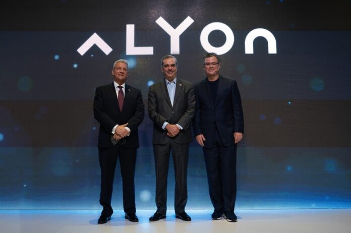 Macarrulla_Abinader_Diez