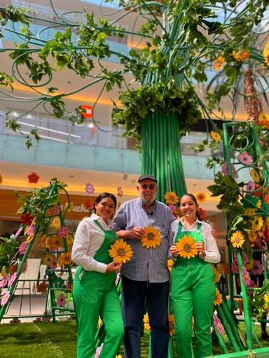 Árbol de la Esperanza de Ágora Mall