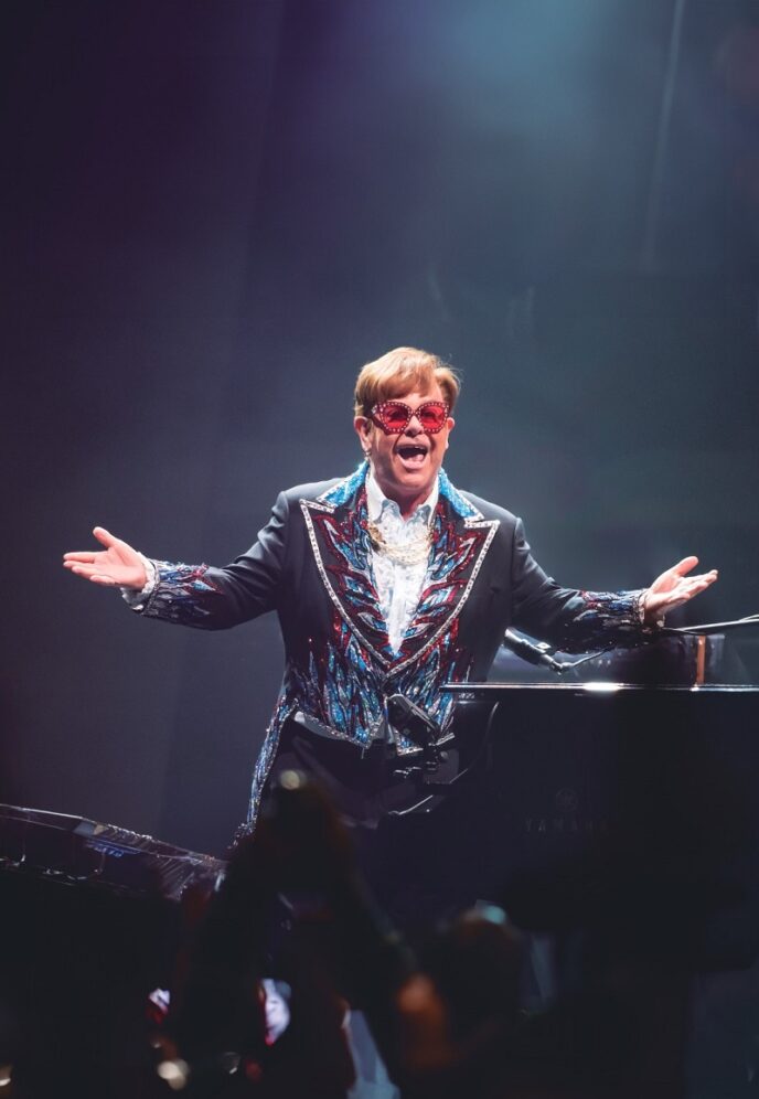 Elton Jhon ELTON JOHN