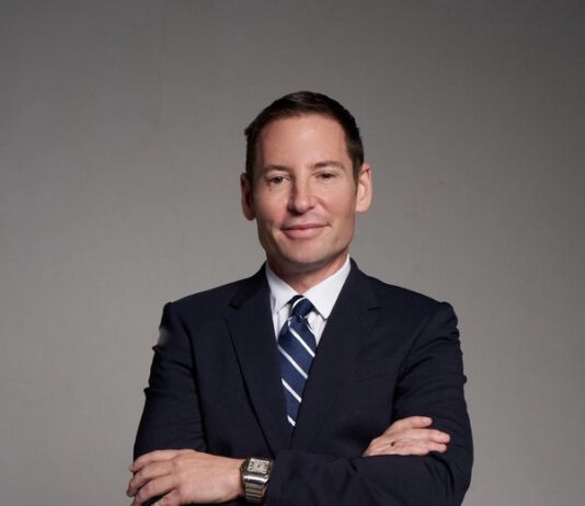 Edward De Valle: «Este año invertiremos US$30 millones para levantar 3 hoteles y 259 habitaciones» Edward De Valle