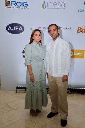 Mariajose Turull de Roig y Jorge Urgal