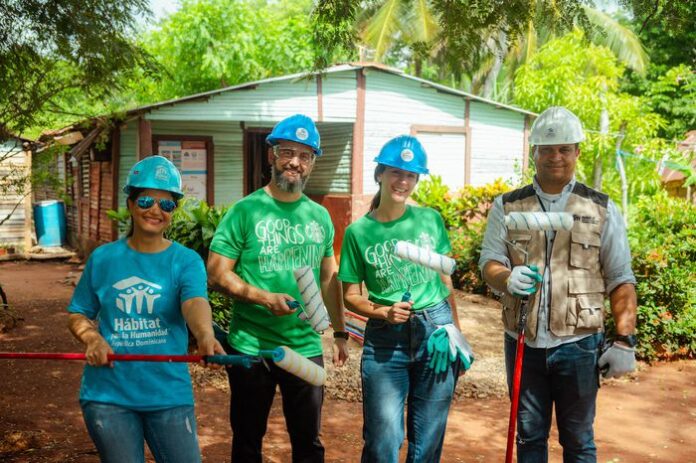 Gina Vera, José Luis Gómez, Giuliana Ferrari y Roberto Moronta