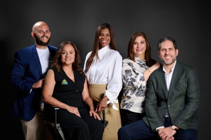 Equipo Directivo- Noel Flores, Leny Matos, Wanda Montero, Myajo Gutiérrez, Martín Córdova ADEIMO