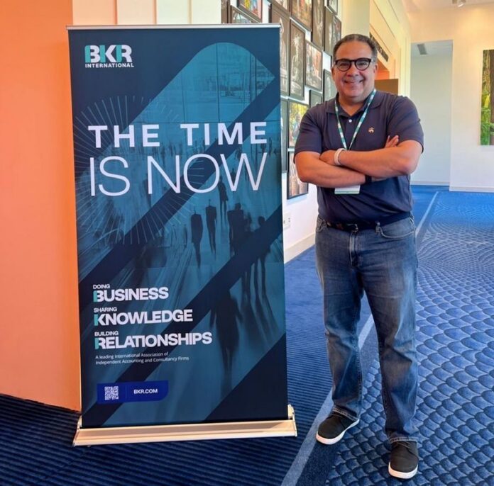 Mejía Lora & Asociados