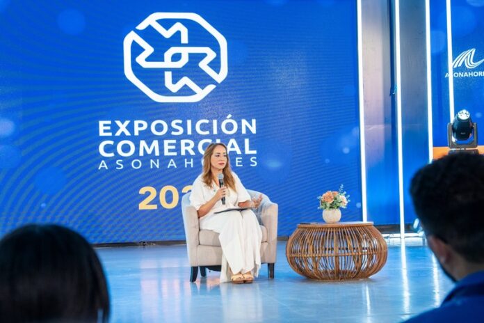 Exposición Comercial 2025