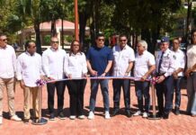 Ministro David Collado inaugura el remozado parque Duarte y su entorno en Samaná David Collado