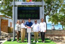 Ministro Collado deja iniciada obra en la playa de Punta Rucia, Puerto Plata