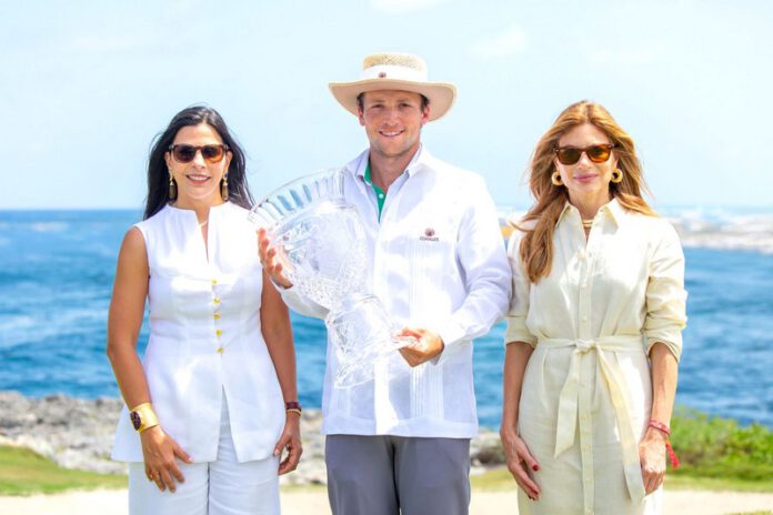 premiación_campeón_Corales